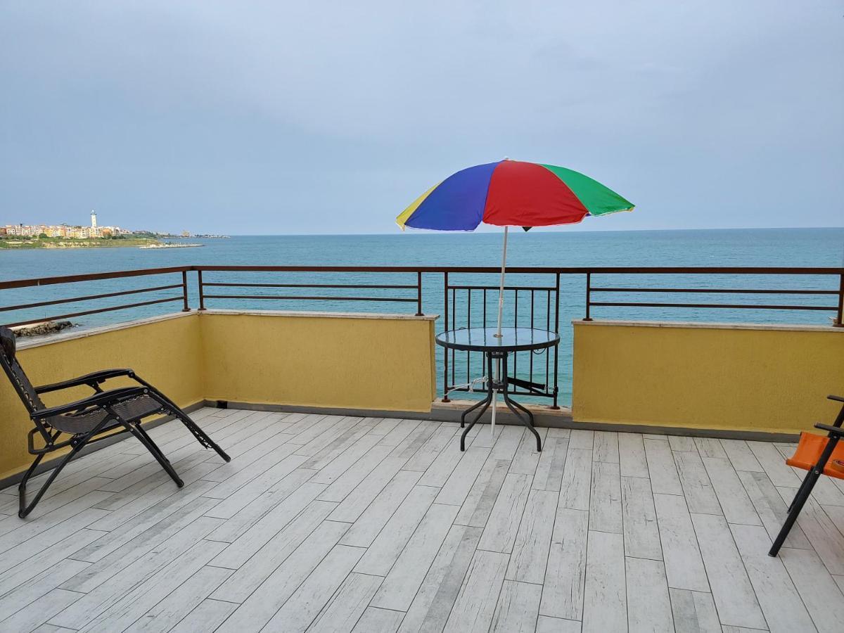 Akb Apartment Sea View Aheloy Buitenkant foto