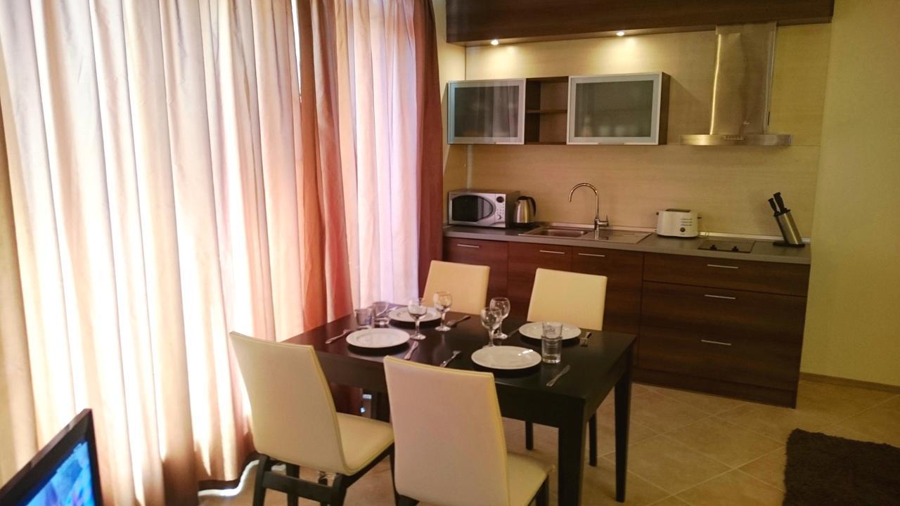 Akb Apartment Sea View Aheloy Buitenkant foto