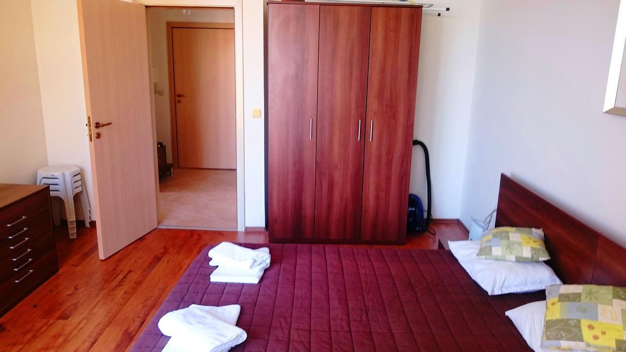 Akb Apartment Sea View Aheloy Buitenkant foto